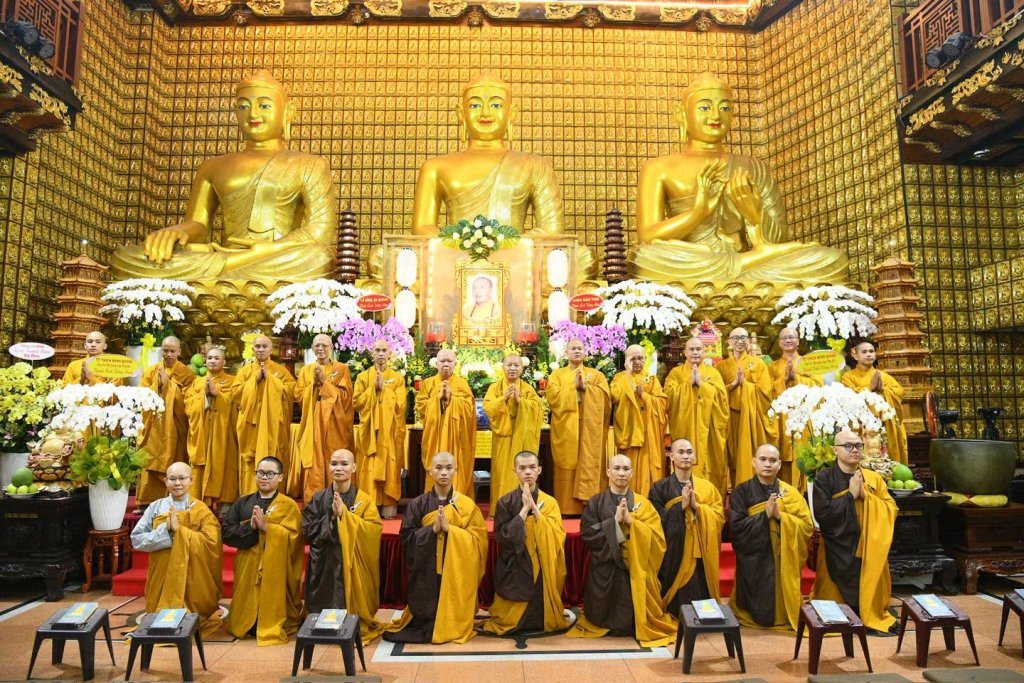 CHÙA GIÁC NGỘ: ĐÊM TRI ÂN, TƯỞNG NIỆM ÂN SƯ HÒA THƯỢNG THÍCH THIỆN HUỆ