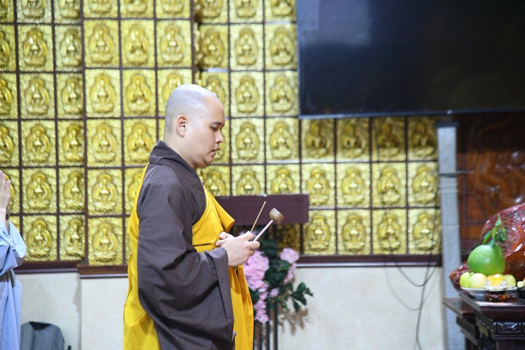 CHÙA GIÁC NGỘ TRANG NGHIÊM TỔ CHỨC LỄ SÁM HỐI TỐI 14/9 BÍNH NGỌ