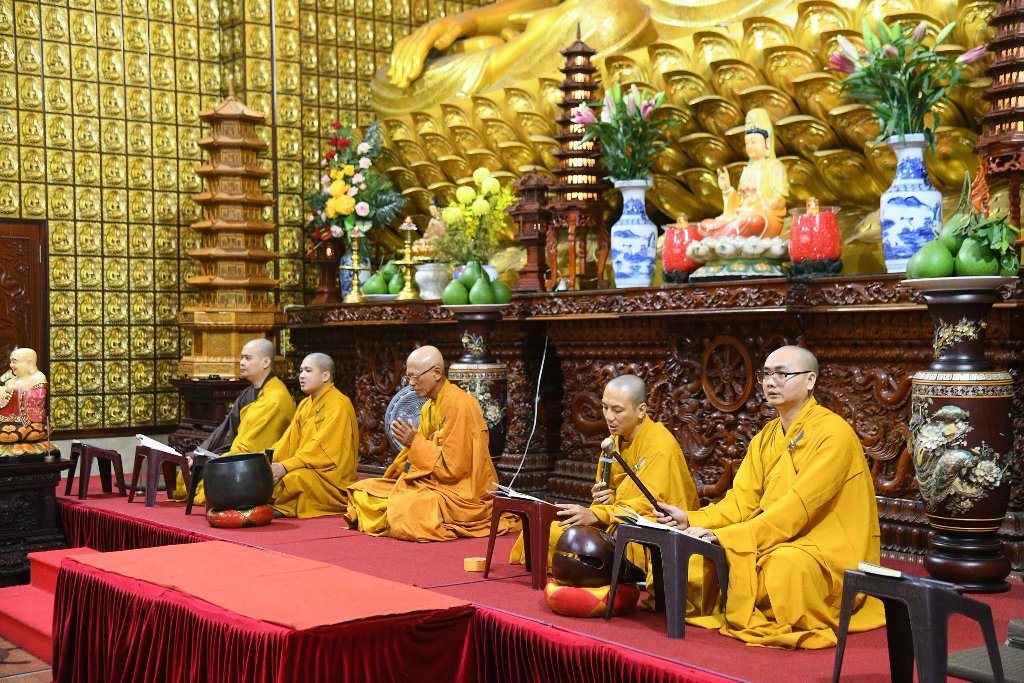TRẠCH PHÁP TỪ KHÔNG GIAN MẠNG – GIỮ TÂM TỈNH THỨC GIỮA DÒNG CHẢY THỜI ĐẠI SỐ