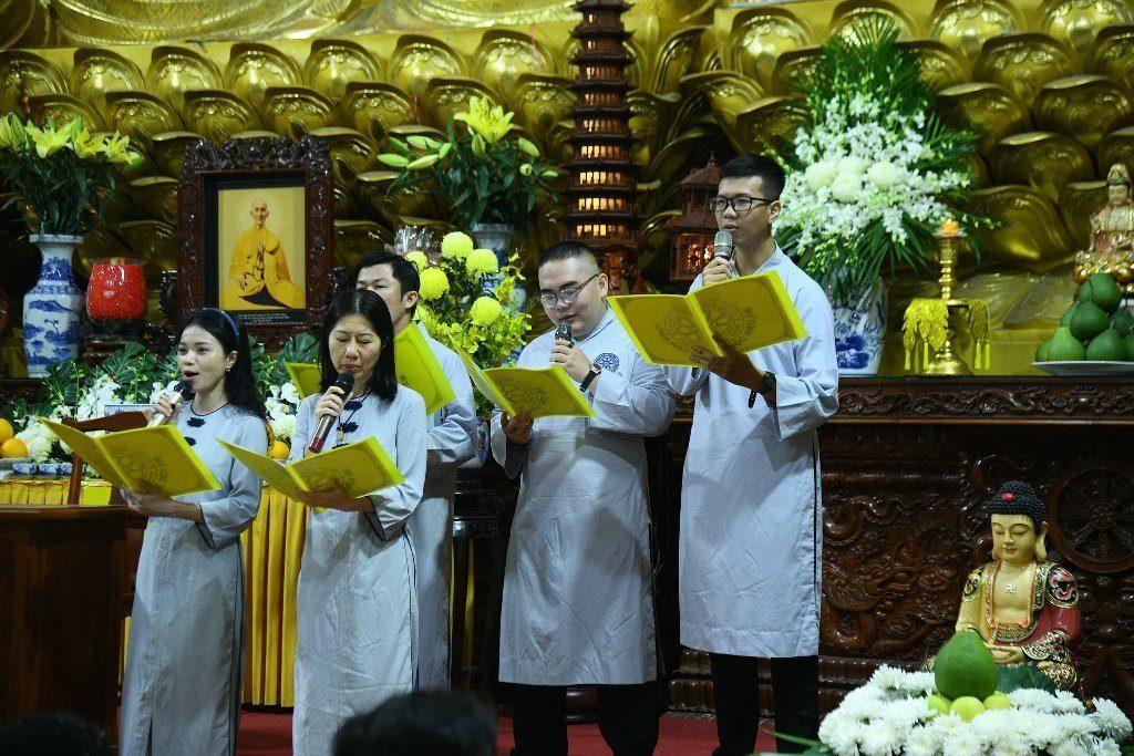 CHÙA GIÁC NGỘ: TRANG NGHIÊM TƯỞNG NIỆM 56 NĂM NGÀY VIÊN TỊCH TỔ SƯ THÍCH NHỨT NIỆM VÀ TỔ CHỨC KHÓA TU NGÀY AN LẠC
