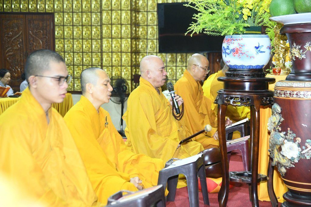 CHÙA GIÁC NGỘ: TRANG NGHIÊM TƯỞNG NIỆM 56 NĂM NGÀY VIÊN TỊCH TỔ SƯ THÍCH NHỨT NIỆM VÀ TỔ CHỨC KHÓA TU NGÀY AN LẠC