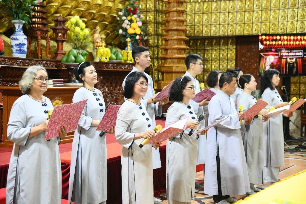 TRẠCH PHÁP TỪ KHÔNG GIAN MẠNG – GIỮ TÂM TỈNH THỨC GIỮA DÒNG CHẢY THỜI ĐẠI SỐ
