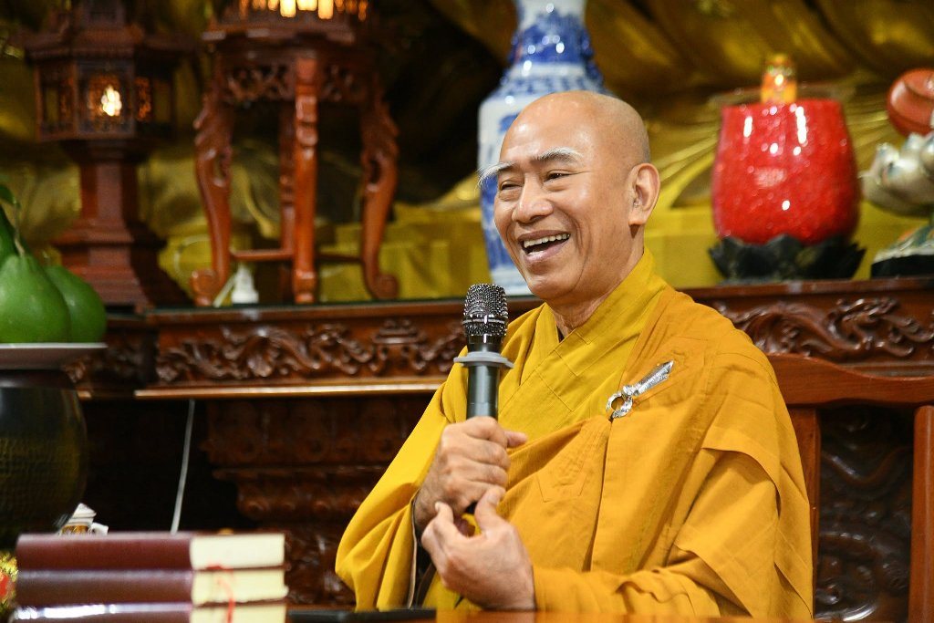 TRẠCH PHÁP TỪ KHÔNG GIAN MẠNG – GIỮ TÂM TỈNH THỨC GIỮA DÒNG CHẢY THỜI ĐẠI SỐ