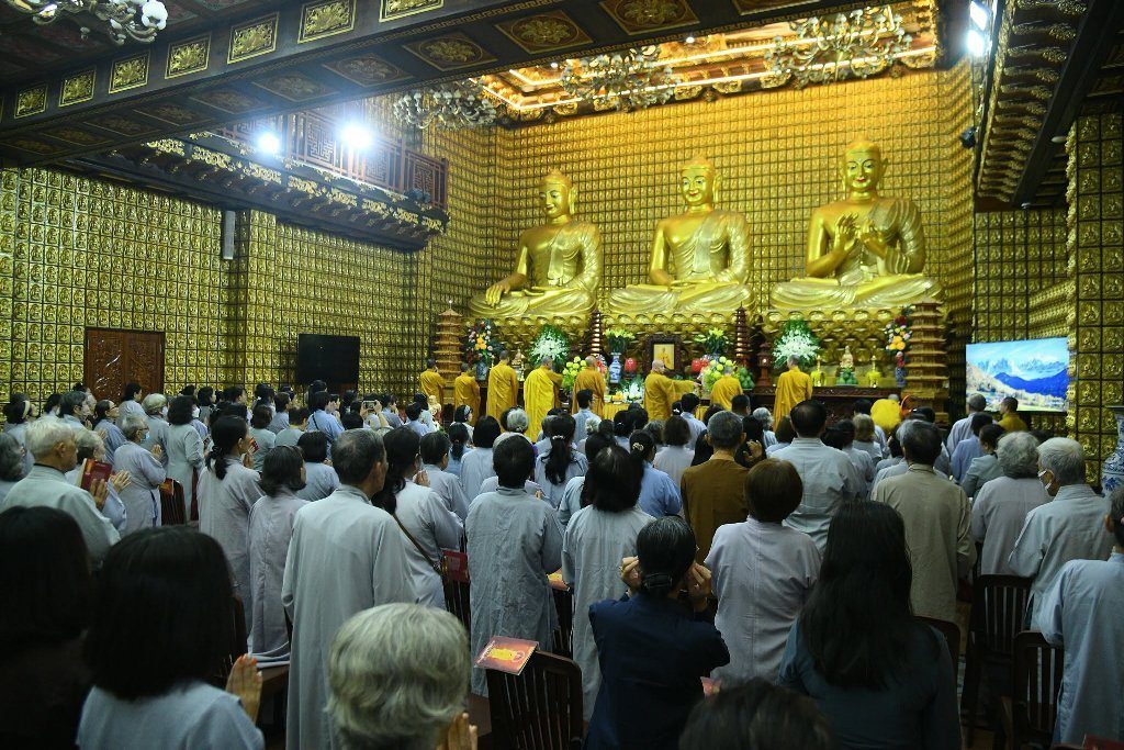 CHÙA GIÁC NGỘ: TRANG NGHIÊM TƯỞNG NIỆM 56 NĂM NGÀY VIÊN TỊCH TỔ SƯ THÍCH NHỨT NIỆM VÀ TỔ CHỨC KHÓA TU NGÀY AN LẠC