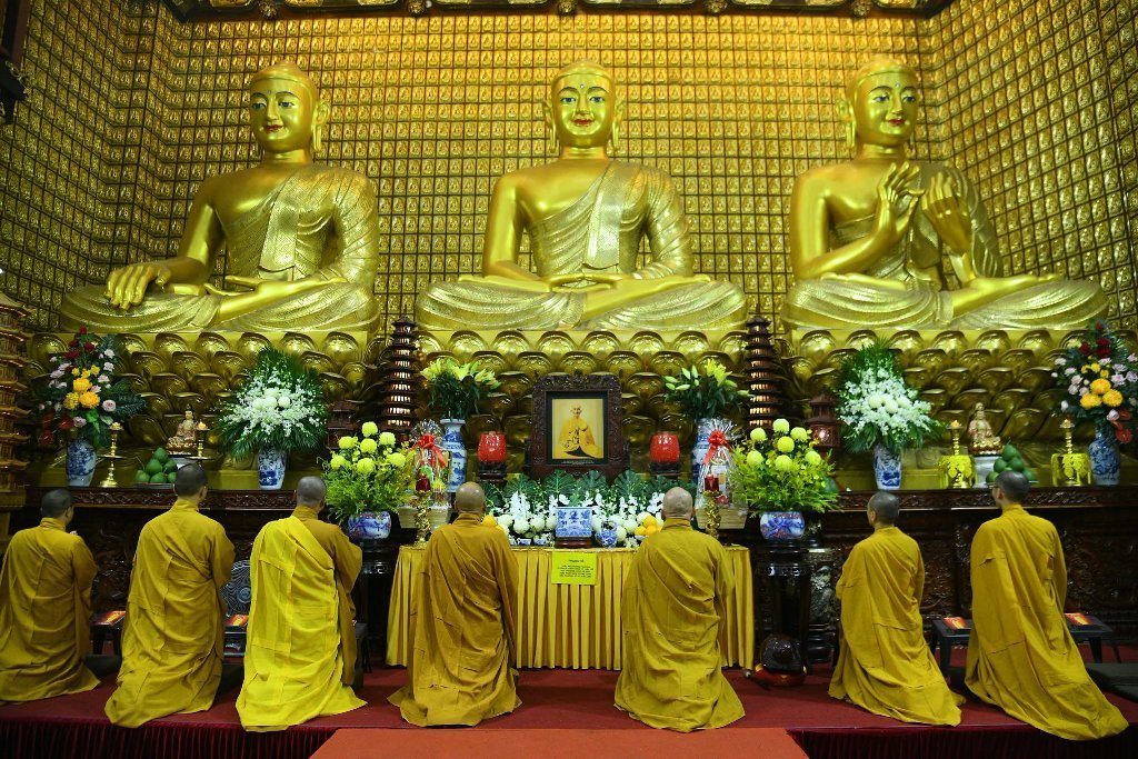 CHÙA GIÁC NGỘ: TRANG NGHIÊM TƯỞNG NIỆM 56 NĂM NGÀY VIÊN TỊCH TỔ SƯ THÍCH NHỨT NIỆM VÀ TỔ CHỨC KHÓA TU NGÀY AN LẠC
