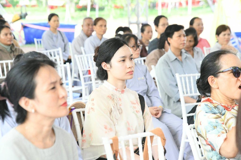 KHÁNH HÒA: TT. THÍCH NHẬT TỪ GIẢNG VỀ NĂM PHƯƠNG DIỆN CỦA MỘT NGÔI CHÙA