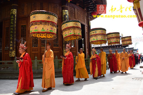 Trung Quốc: Chùm ảnh Pháp hội Thủy Lục tại Thái Bình Nham Tự