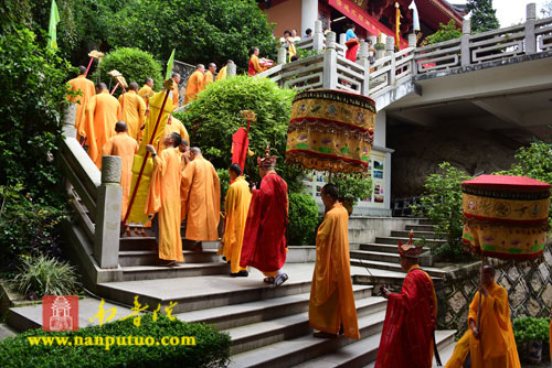 Trung Quốc: Chùm ảnh Pháp hội Thủy Lục tại Thái Bình Nham Tự