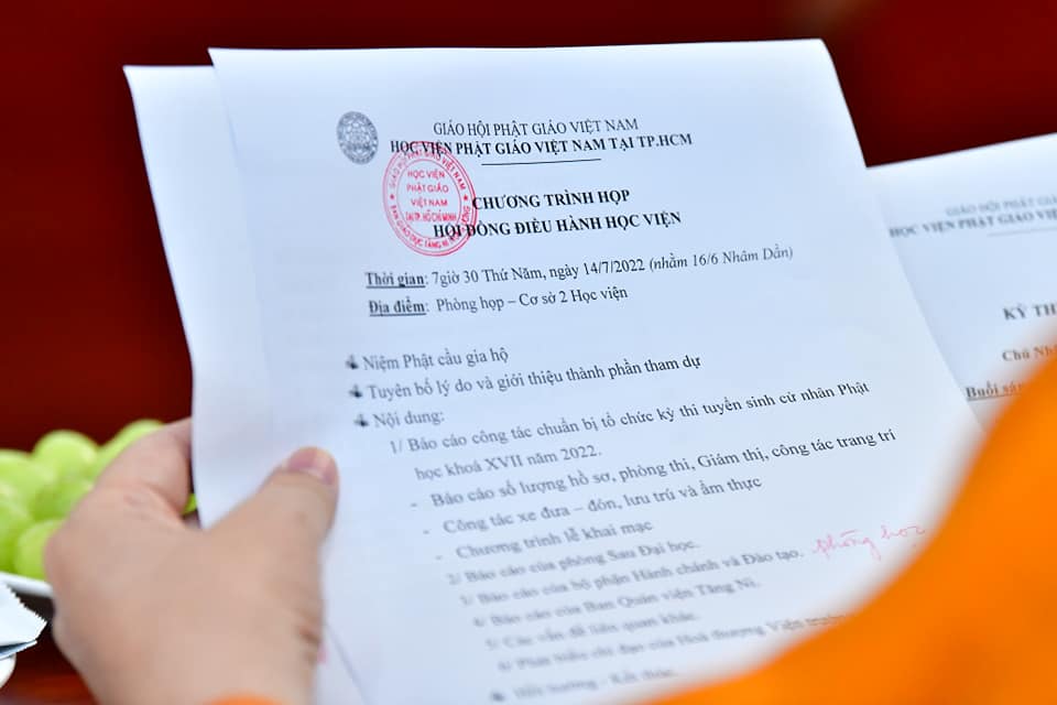 Phiên họp triển khai kế hoạch tổ chức tuyển sinh Cử nhân khóa 17, năm 2022 của HĐĐH Học viện PGVN tại Tp. HCM