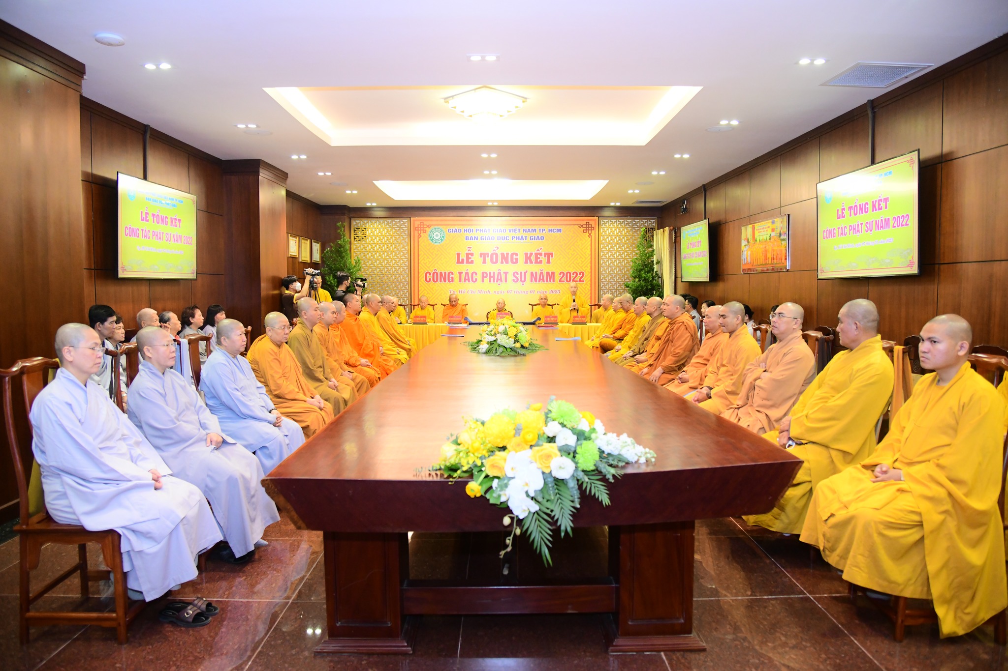 Hội nghị tổng kết hoạt động Phật sự 06 tháng cuối năm 2022, đề ra phương hướng hoạt động Phật sự năm 2023 Ban Giáo dục phật giáo TP.HCM