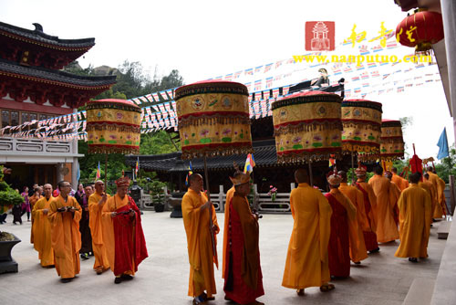 Trung Quốc: Chùm ảnh Pháp hội Thủy Lục tại Thái Bình Nham Tự