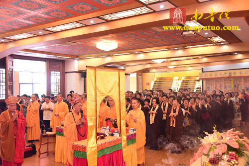 Trung Quốc: Chùm ảnh Pháp hội Thủy Lục tại Thái Bình Nham Tự