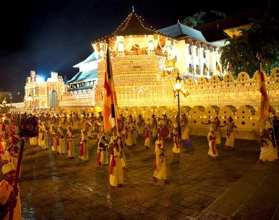 Danh lam Cổ Tự Dalada Maligawa Quốc bảo Sri Lanka