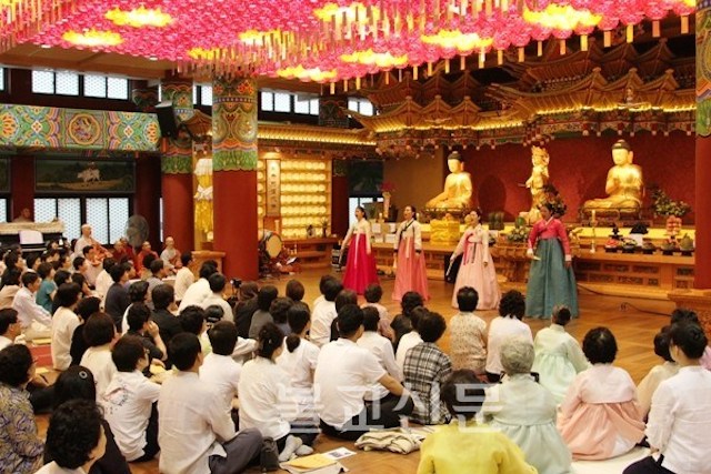 Hàn Quốc : Phong tục Lễ Vu Lan