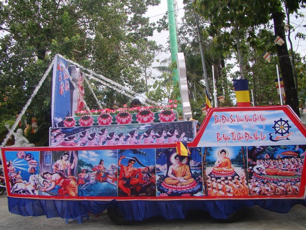Hà Tiên: Chuẩn bị Phật đản tại biên cương cực Nam Tổ quốc