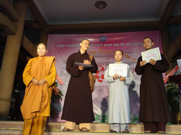 TP.HCM: Học viện Phật giáo tổ chức lễ chào mừng ngày nhà giáo Việt Nam 20/11