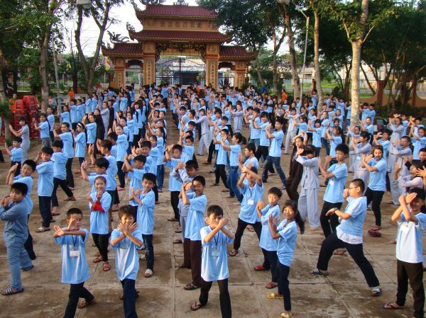 Đắk Lắk: Hào hứng, sôi nổi, bất ngờ, thú vị - khóa tu Thiện Tài Đồng Tử ngày thứ 2