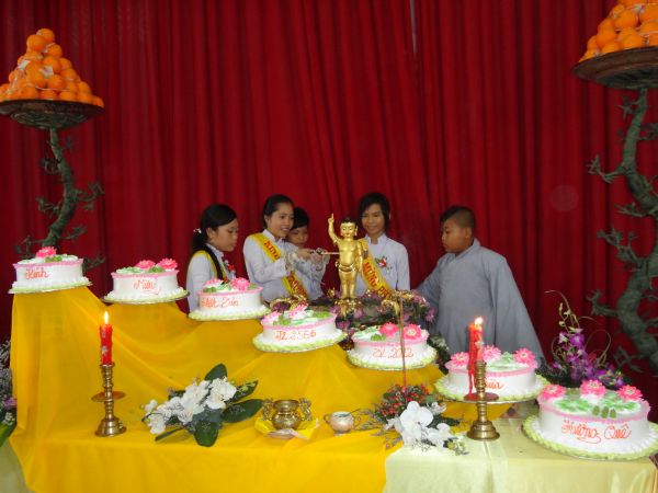 Đồng Tháp: Ban Đại diện Phật giáo huyện Tam Nông tổ chức Đại lễ Phật Đản