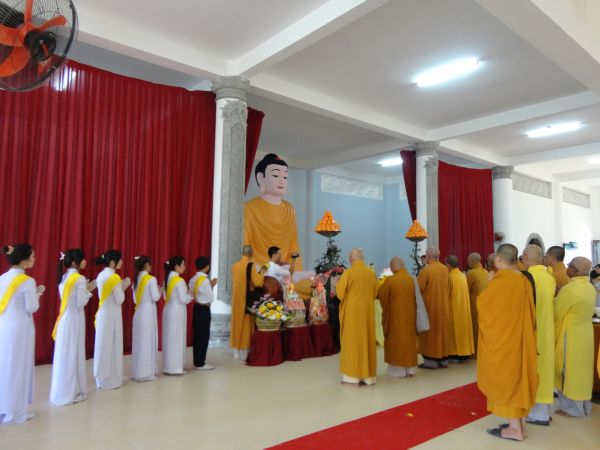 Đồng Tháp: Ban Đại diện Phật giáo huyện Tam Nông tổ chức Đại lễ Phật Đản