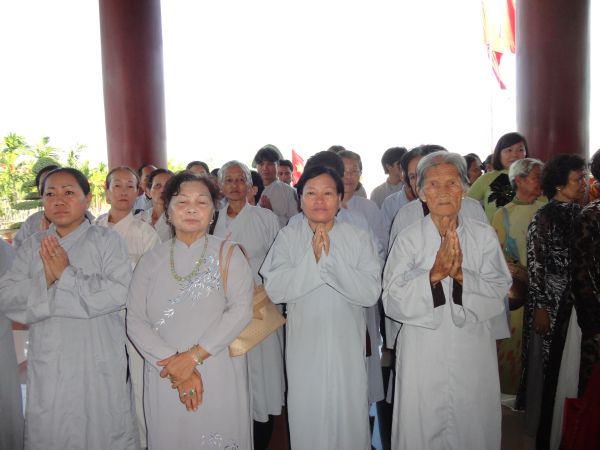 Hóc Môn: Mùa Phật Đản nhớ về các anh hùng chiến sĩ vị quốc vong thân