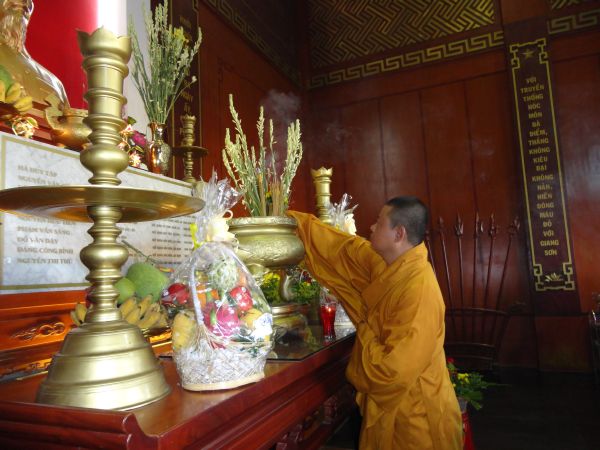 Hóc Môn: Mùa Phật Đản nhớ về các anh hùng chiến sĩ vị quốc vong thân