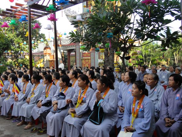 TP. HCM: Ban đại diện Phật giáo huyện Hóc Môn tổ chức đại lễ kính mừng Phật đản