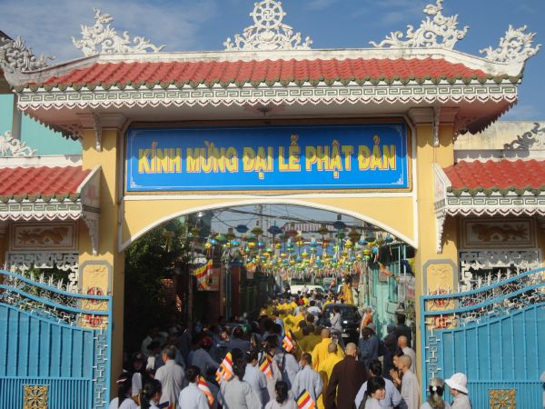TP. HCM: Ban đại diện Phật giáo huyện Hóc Môn tổ chức đại lễ kính mừng Phật đản