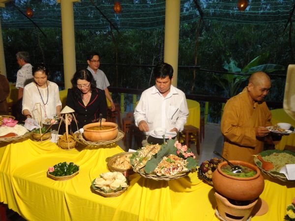 Đồng Tháp: Chùa Quê Hương khánh thành trai đường Cát Tường