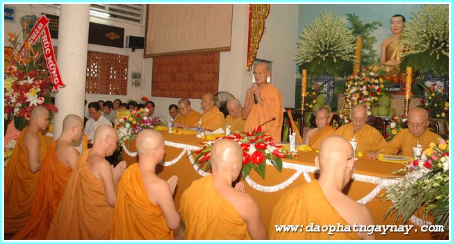 TP.Hồ Chí Minh:   Lễ Tạ Pháp Tại Tịnh Xá Trung Tâm - PL: 2558