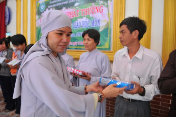 (ĐPNN) TP.HCM: Công bố kết quả và phát thưởng hội thi Giáo lý Phật giáo huyện Hóc Môn