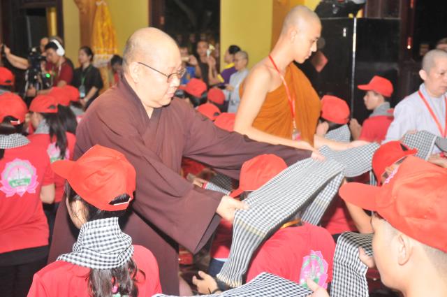 Đồng Nai: Lễ Ra Quân Tình Nguyện Viên Hội Trại Tuổi Trẻ &amp; Phật Giáo 12 - 2018