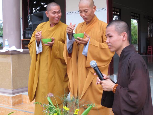 Long An: Chùm ảnh nốt cảm xúc thăng trầm khó tả của khóa tu mùa hè tại chùa Khánh Ninh ngày thứ 2