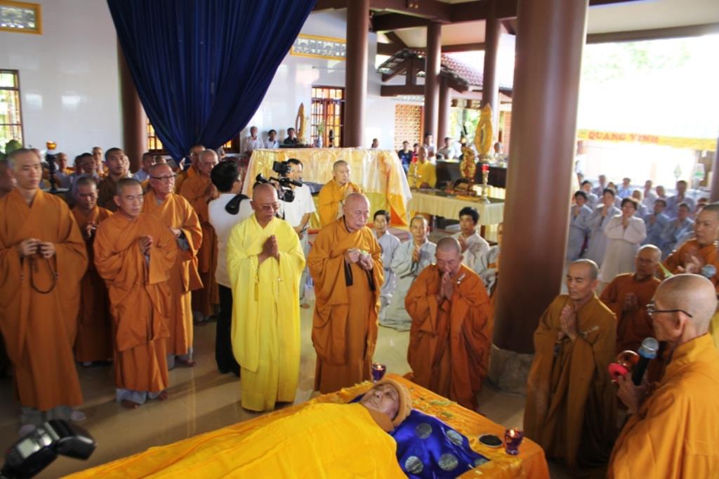 Đồng Tháp: Nhập Kim Quang HT. Thích Viên Minh