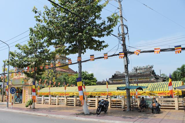 Đồng tháp: Công Tác Chuẩn Bị Cung Nghinh Tôn Tượng HT. Thích Trí Tịnh