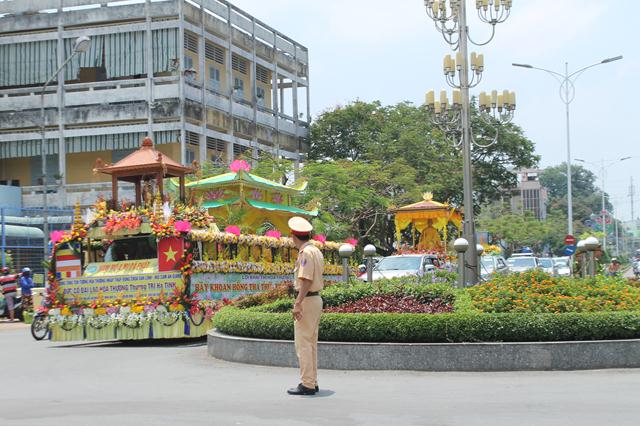 Đồng Tháp: Cung Nghinh Tôn Tượng Cố HT. Thích Trí Tịnh
