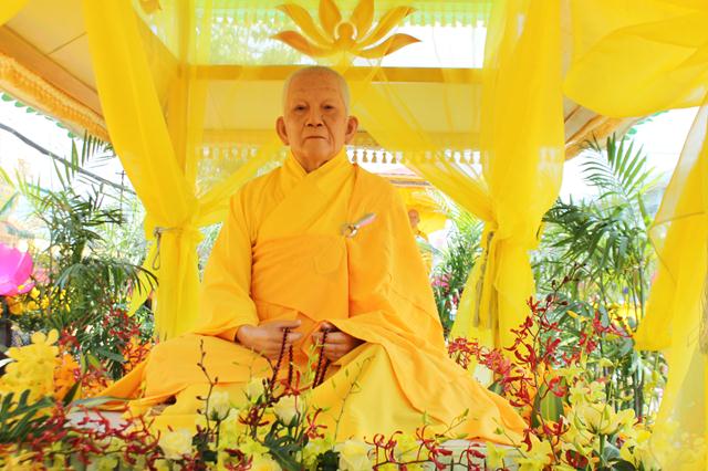 Đồng Tháp: Cung Nghinh Tôn Tượng Cố HT. Thích Trí Tịnh