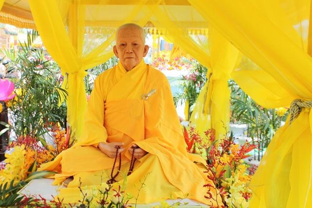 Đồng Tháp: Cung Nghinh Tôn Tượng Cố HT. Thích Trí Tịnh