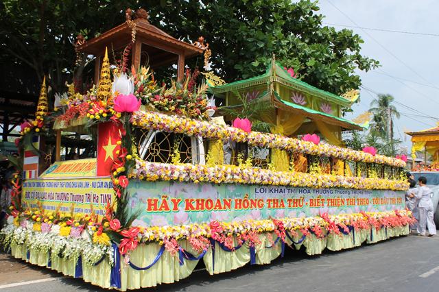 Đồng Tháp: Cung Nghinh Tôn Tượng Cố HT. Thích Trí Tịnh