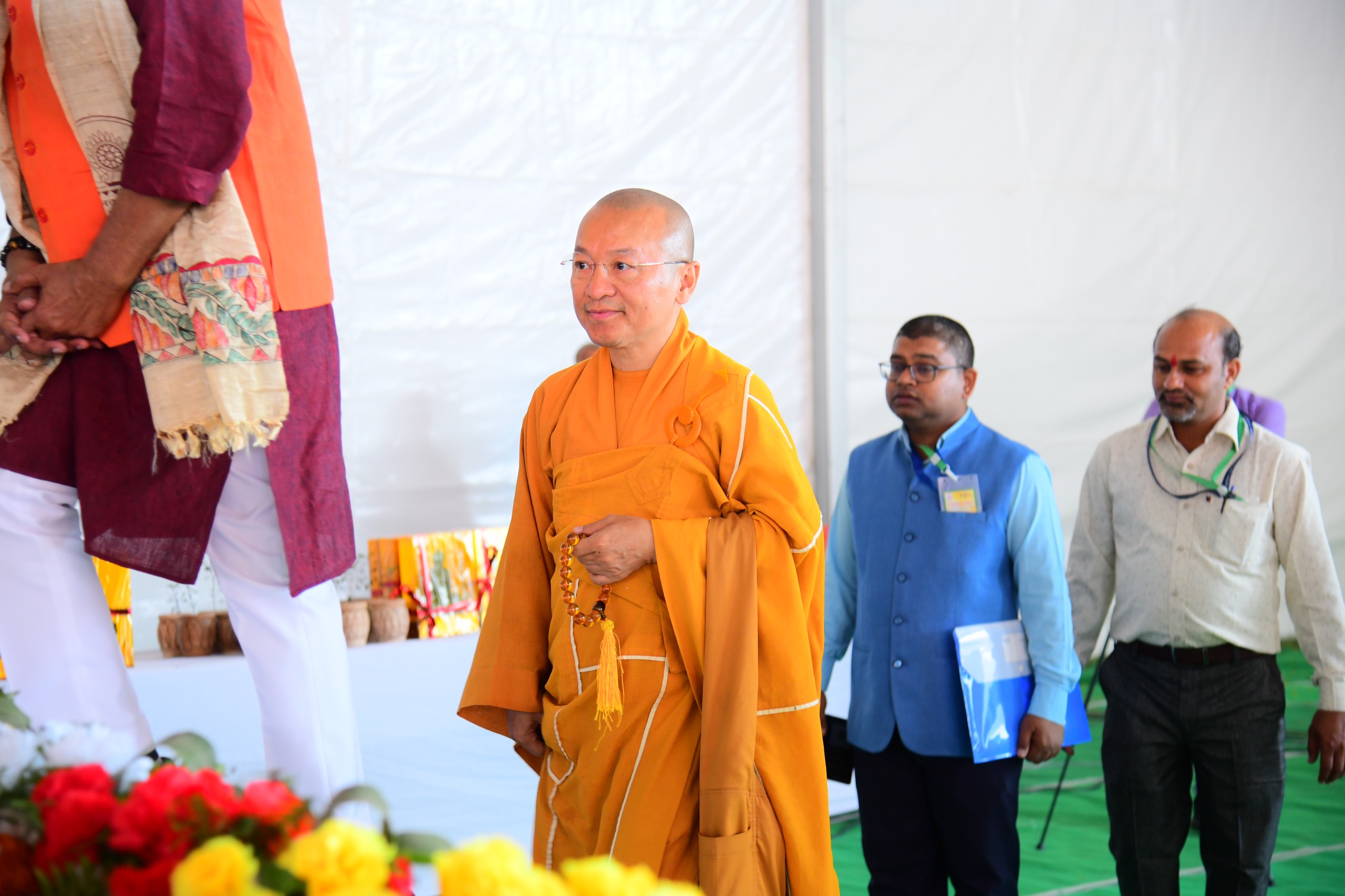 Thầy Nhật Từ nhận bằng Tiến sĩ danh dự về văn học (Vidya Varidhi) của Đại học Nalanda mới
