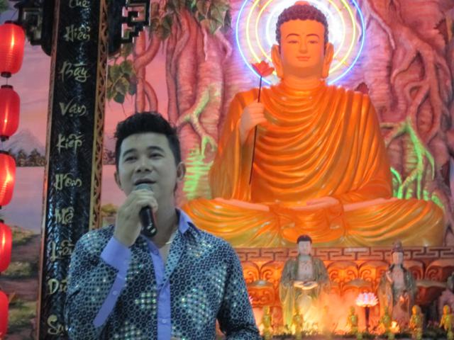 Long An: Đêm văn nghệ mừng Phật đản với chủ đề &quot;ngày vui nhân loại&quot; tại chùa Khánh Ninh