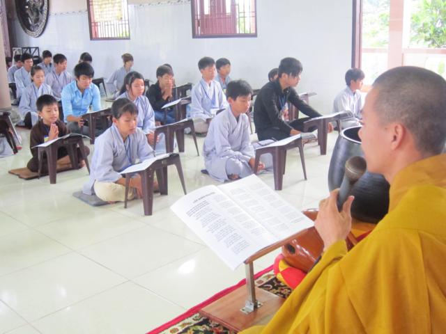 Long An: Chùm ảnh nốt cảm xúc thăng trầm khó tả của khóa tu mùa hè tại chùa Khánh Ninh ngày thứ 2