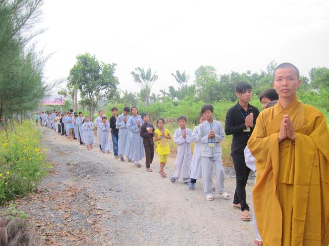 Long An: Chùm ảnh nốt cảm xúc thăng trầm khó tả của khóa tu mùa hè tại chùa Khánh Ninh ngày thứ 2