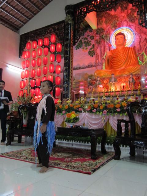 Long An: Đêm văn nghệ mừng Phật đản với chủ đề &quot;ngày vui nhân loại&quot; tại chùa Khánh Ninh