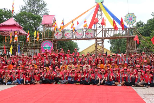Tình nguyện viên Hội trại - Cho đi là còn mãi