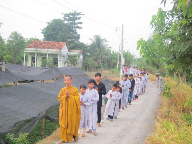Long An: Chùm ảnh nốt cảm xúc thăng trầm khó tả của khóa tu mùa hè tại chùa Khánh Ninh ngày thứ 2