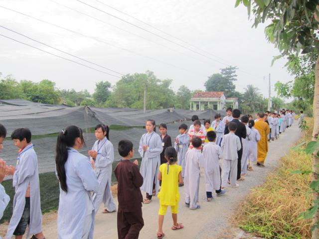 Long An: Chùm ảnh nốt cảm xúc thăng trầm khó tả của khóa tu mùa hè tại chùa Khánh Ninh ngày thứ 2