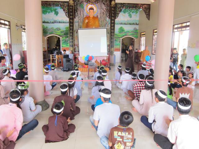 Long An: Chùm ảnh nốt cảm xúc thăng trầm khó tả của khóa tu mùa hè tại chùa Khánh Ninh ngày thứ 2