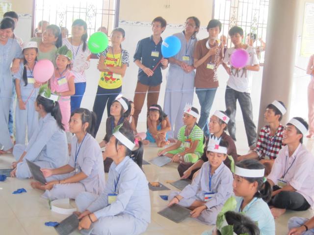 Long An: Chùm ảnh nốt cảm xúc thăng trầm khó tả của khóa tu mùa hè tại chùa Khánh Ninh ngày thứ 2
