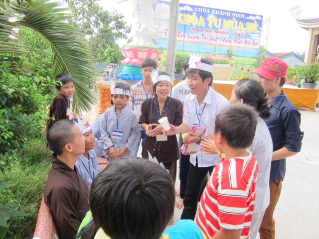 Long An: Chùm ảnh nốt cảm xúc thăng trầm khó tả của khóa tu mùa hè tại chùa Khánh Ninh ngày thứ 2
