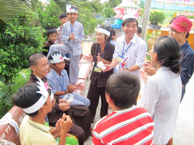 Long An: Chùm ảnh nốt cảm xúc thăng trầm khó tả của khóa tu mùa hè tại chùa Khánh Ninh ngày thứ 2